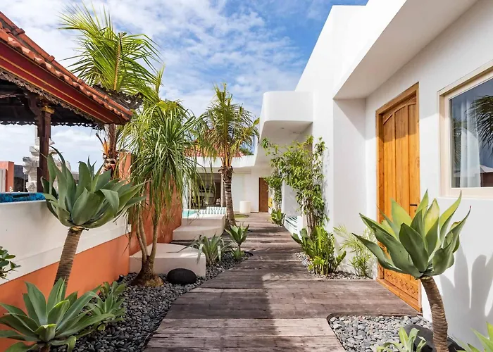 Biro - Stylish 2br Umalas With Ac Living & Rice Field Views