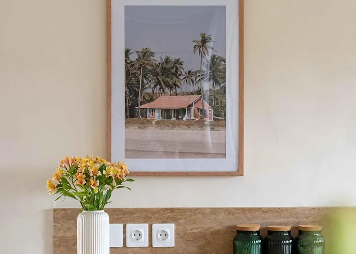 Biro - Stylish 2br Umalas With Ac Living & Rice Field Views *