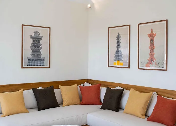Biro - Stylish 2br Umalas With Ac Living & Rice Field Views *