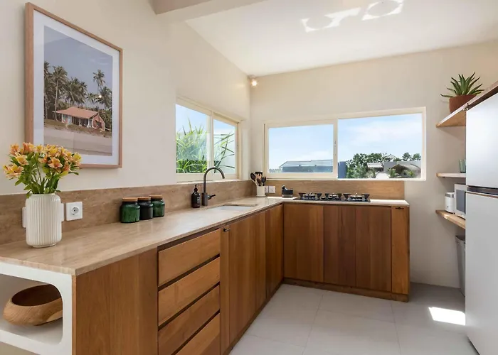 Biro - Stylish 2br Umalas With Ac Living & Rice Field Views