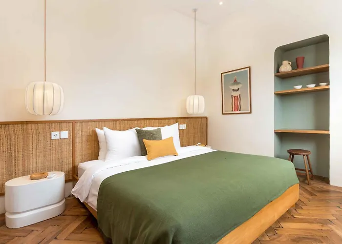 Villa Biro - Stylish 2br Umalas With Ac Living & Rice Field Views Canggu (Bali)
